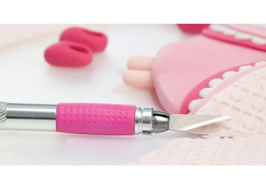 BISTURI CON MANICO ANTISCIVOLO Lunghezza 16 cm DECORA