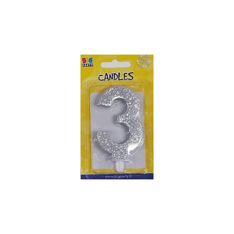 Candelina di cera  8 cm numero 3 di colore argento  con brillantini incorporati   pz 1