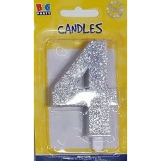Candelina di cera  8 cm numero 4 di colore argento  con brillantini incorporati   pz 1