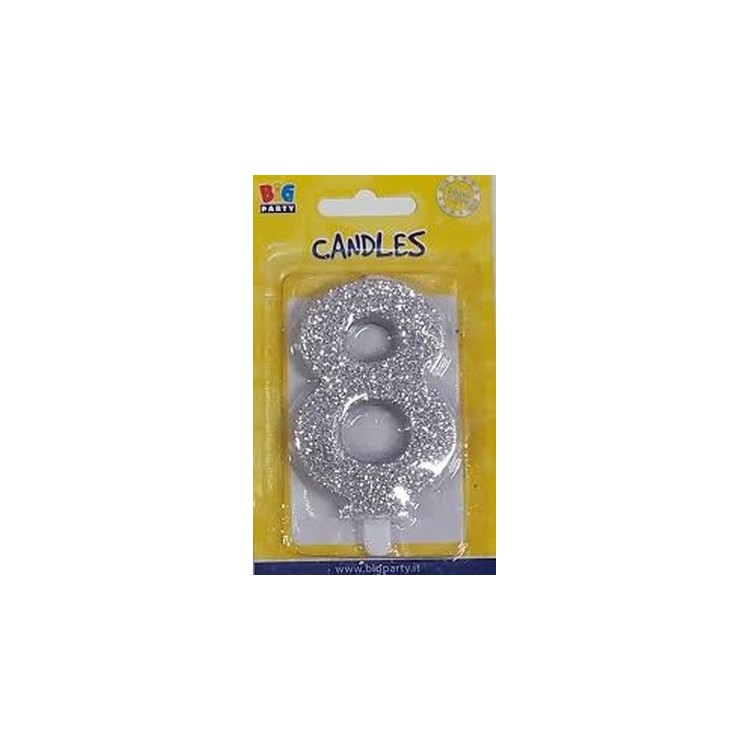 Candelina di cera  8 cm numero 8 di colore argento  con brillantini incorporati   pz 1