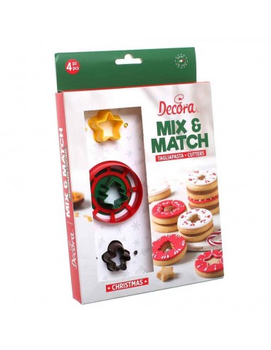 SET Natale   4 Tagliapasta biscotti farciti .TAGLIAPASTA    IN PLASTICA (omino albero stella  ) figura interna 3 x h  2,2  cm  c