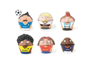 KIT 12 COPRI-PIROTTINI per CUPCAKES-MUFFIN fantasia CALCIATORI squadre miste + 12 PICKS tema "WORLD CUP" CALCIO - DECORA