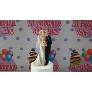 Personaggi per Torte: Sposi con Bouquet di fiori   / Cake Topper / STATUINA SPOSI CON BOUQUET DI FIORI  per Matrimonio - L 7 cm x H 15 cm - 1 pezzo