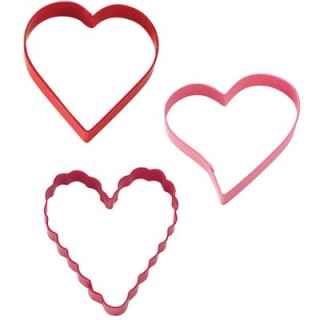 Set 3 tagliapasta  a forma di  cuore WILTON