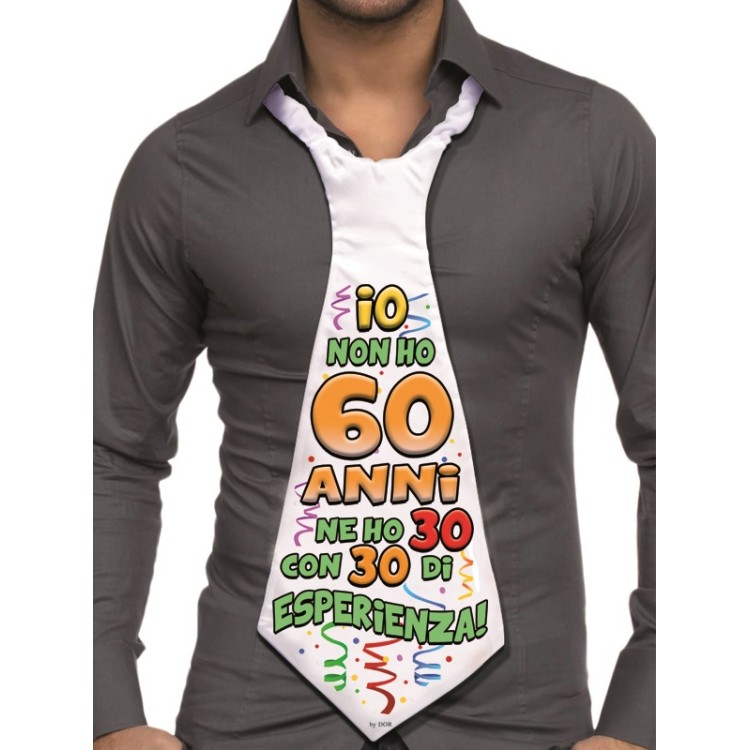 MAXI CRAVATTONE 60 ANNI per Compleanno - Lunghezza 58 cm x 24 cm larghezza - Unisex - Cravattone in poliestere - 1 pezzo