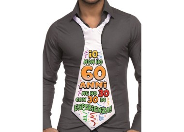 MAXI CRAVATTONE 60 ANNI per Compleanno - Lunghezza 58 cm x 24 cm larghezza - Unisex - Cravattone in poliestere - 1 pezzo