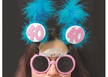 OCCHIALI GLITTER E MARABU’ 40 ANNI  pz 1 (COLORI ASSORTITI SENZA POSSIBILITA DI SCELTA )